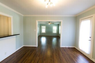2348 Dryden Rd in Houston, TX - Building Photo - Building Photo