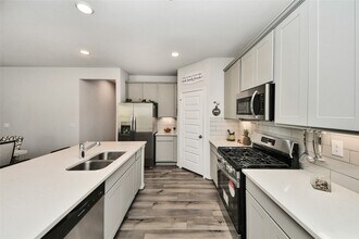 8449 Sweet Cherry Ln in Magnolia, TX - Building Photo - Building Photo