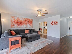 13584 Twig Terrace in Largo, FL - Building Photo - Building Photo