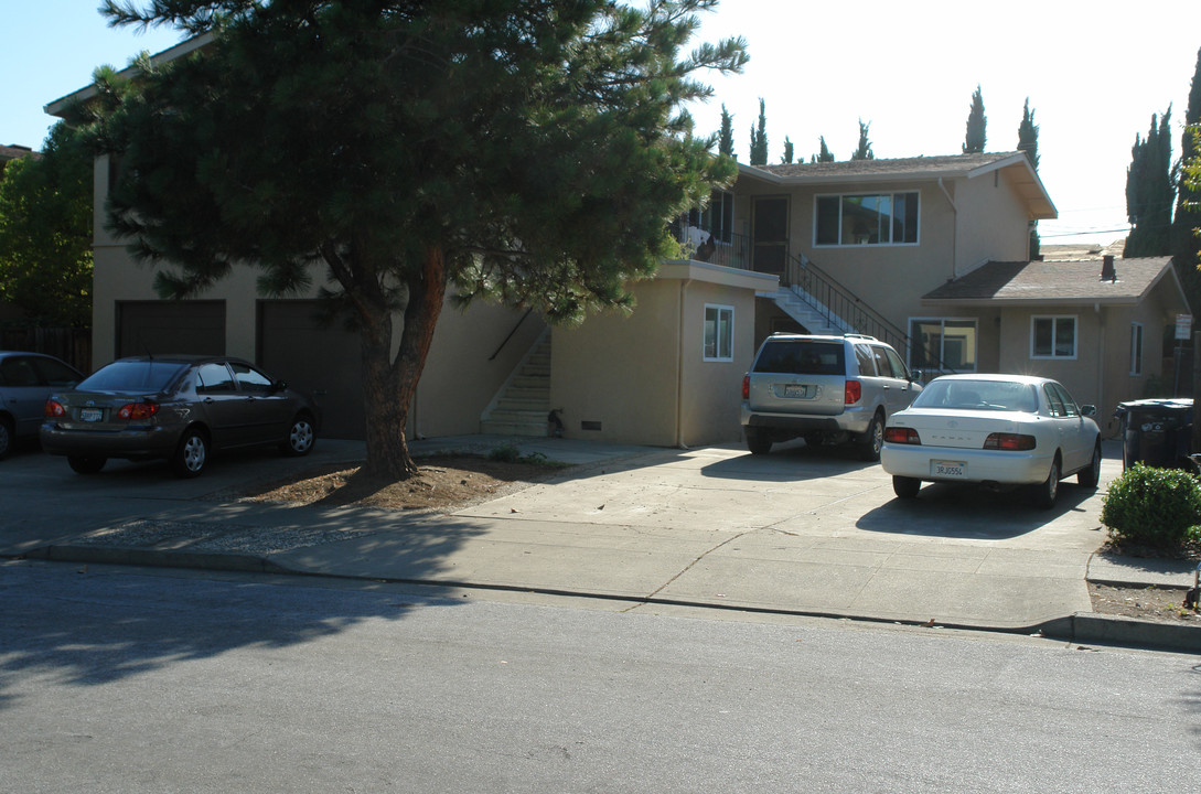 1386 Kingfisher Way in Sunnyvale, CA - Building Photo