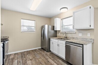 4604 Greyhound Dr in Killeen, TX - Building Photo - Building Photo