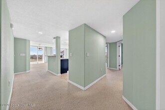 8903 Laguna Ln in Cape Canaveral, FL - Building Photo - Building Photo