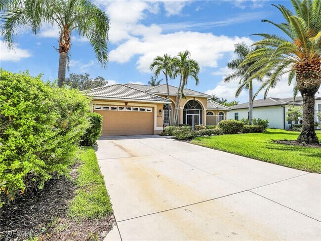 8845 Lely Island Cir in Naples, FL - Building Photo - Building Photo
