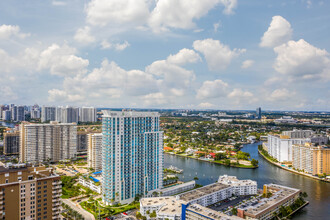 Ocean Marine Yacht Club in Hallandale Beach, FL - Building Photo - Building Photo