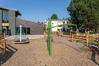 Spyglass Creek in Denver, CO - Building Photo - Building Photo