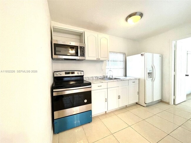 property at 310 SW 10th St