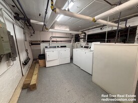 1800 Commonwealth Ave, Unit 33 in Boston, MA - Building Photo