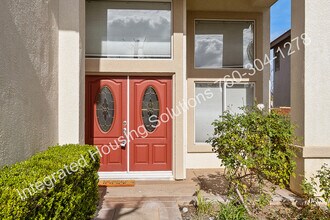 31 Villa Ravenna in Lake Elsinore, CA - Building Photo - Building Photo