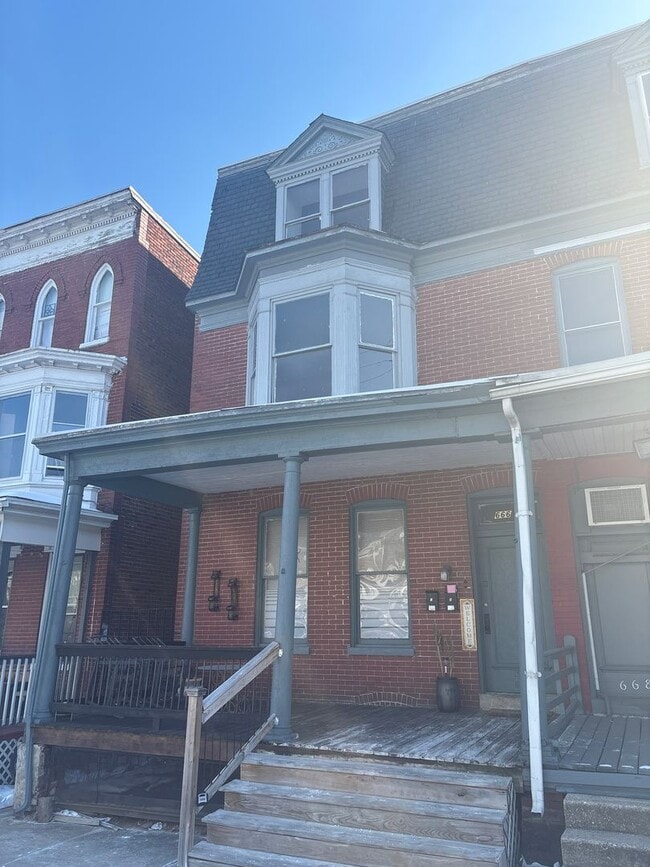 property at 666 W Princess St