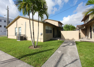 Wynwood Apartments in Miami, FL - Building Photo - Building Photo