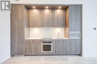 115 Denison Ave in Toronto, ON - Building Photo - Building Photo