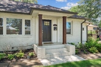 847 S Mendenhall Rd in Memphis, TN - Building Photo - Building Photo