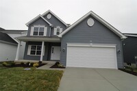 819 Little Fieldstone Drive in Wentzville, MO - Foto de edificio - Building Photo