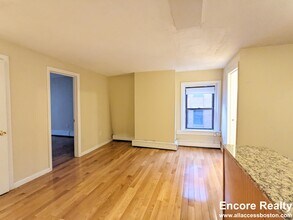 19 Garden St, Unit 6 in Boston, MA - Building Photo - Building Photo