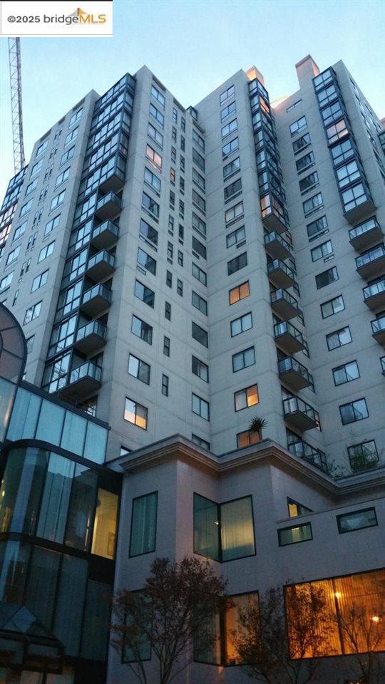 1 Daniel Burnham Ct in San Francisco, CA - Building Photo - Building Photo
