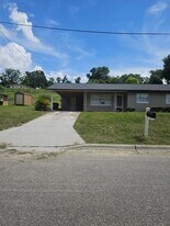 733 E Minneola Ave in Clermont, FL - Building Photo