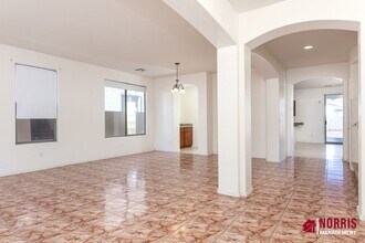 1616 E Palo Verde Dr in Casa Grande, AZ - Building Photo - Building Photo