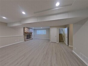 12015 60th Pl N in Minneapolis, MN - Building Photo - Building Photo