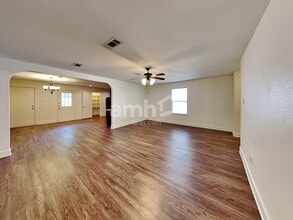 1938 Cross Oaks Dr in Lancaster, TX - Building Photo - Building Photo