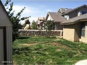 11313 Northview Dr in El Paso, TX - Building Photo - Building Photo