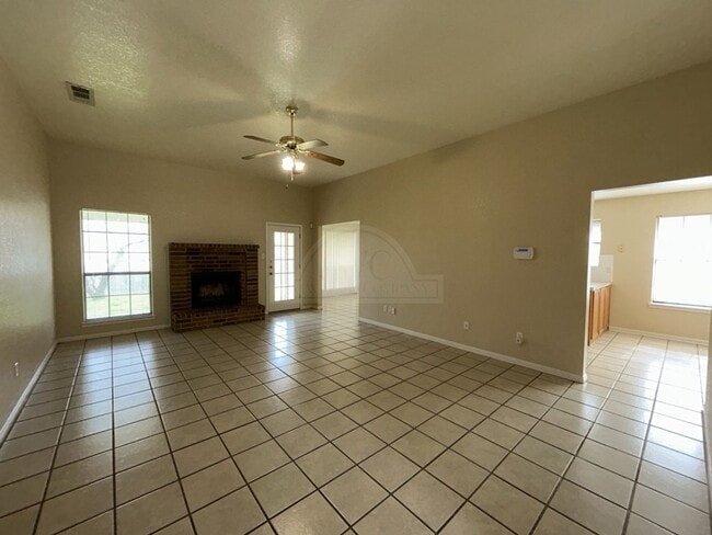 405 Diana Ln in Harker Heights, TX - Building Photo - Building Photo