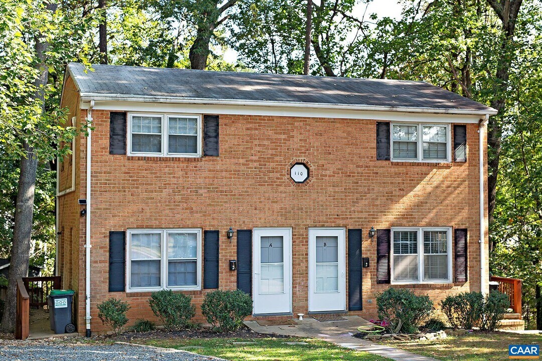 110 Olinda Dr in Charlottesville, VA - Building Photo
