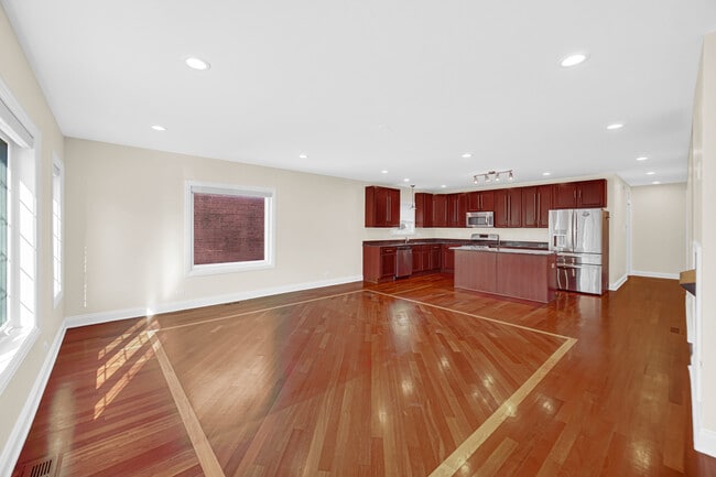 548 E 50th St in Chicago, IL - Building Photo - Building Photo