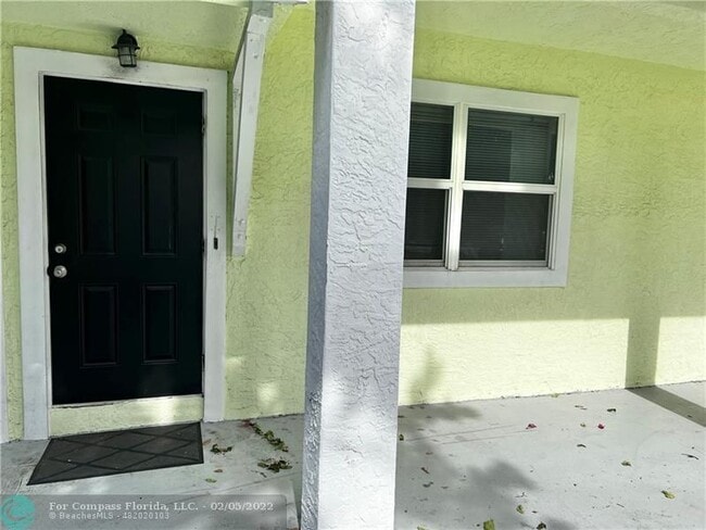 627 Bunker Rd in West Palm Beach, FL - Building Photo - Building Photo