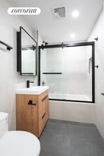 130 Diamond St in Brooklyn, NY - Building Photo - Building Photo