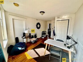 12 Charter St, Unit 5 in Boston, MA - Building Photo - Building Photo