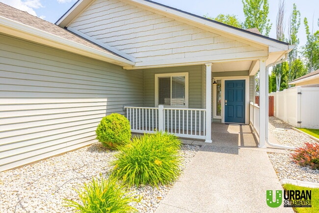 1828 N Cavalier Rd in Liberty Lake, WA - Building Photo - Building Photo