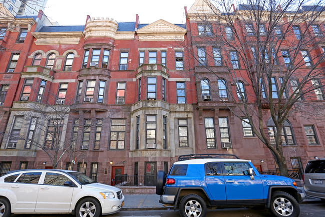 32 W 91st St in New York, NY - Foto de edificio - Building Photo