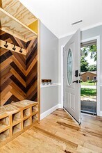 2129 Agecroft Rd in Virginia Beach, VA - Building Photo - Building Photo