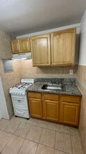 75 Union Pl, Unit B3 in Irvington, NJ - Foto de edificio - Building Photo