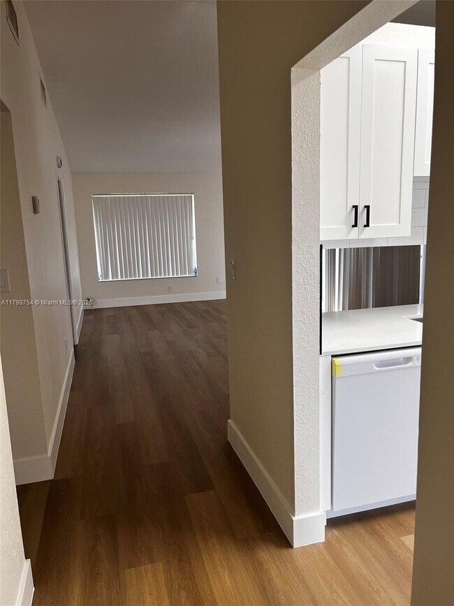 11777 SW 108th Ln in Miami, FL - Building Photo - Building Photo