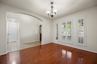 22110 Field Green Dr in Cypress, TX - Foto de edificio - Building Photo