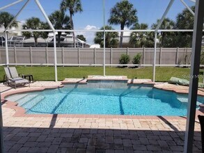 3801 Kingston Blvd in Sarasota, FL - Building Photo - Building Photo