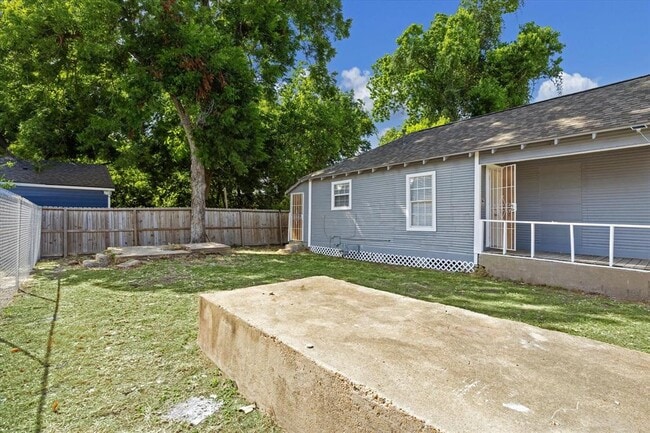 3110 Canfield St in Houston, TX - Foto de edificio - Building Photo