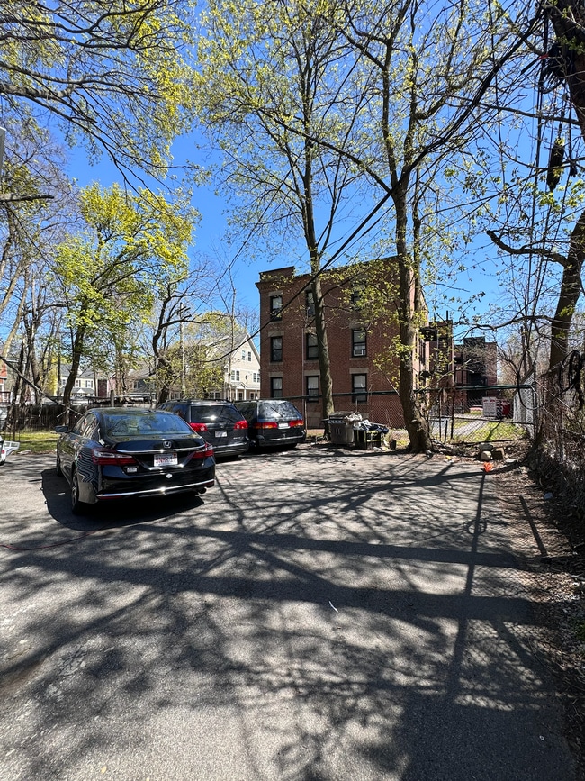 50 Perrin St in Boston, MA - Building Photo - Building Photo