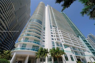 1800 N Bayshore Dr, Unit 3506 in Miami, FL - Building Photo