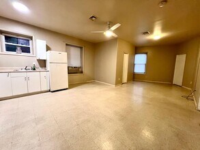 1 John St-Unit -2 in Middletown, NY - Building Photo - Building Photo