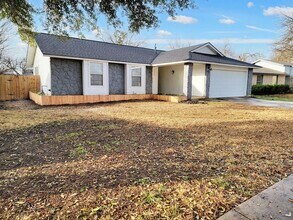 1507 London Rd in Round Rock, TX - Building Photo - Building Photo