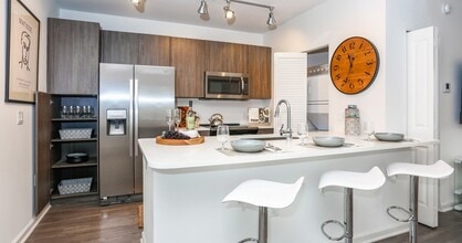 Oasis at Shingle Creek in Kissimmee, FL - Building Photo - Building Photo