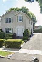 1181 Seneca Ave in White Plains, NY - Building Photo