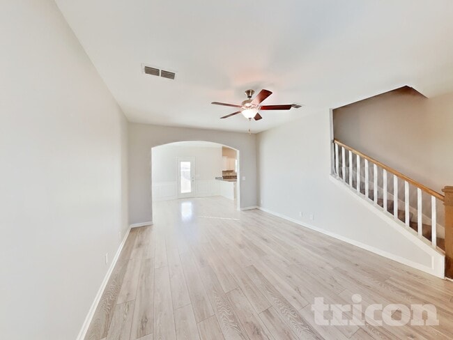 2043 Shafer Dr in Murfreesboro, TN - Foto de edificio - Building Photo