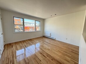 20-11 College Point Blvd in College Point, NY - Building Photo - Building Photo