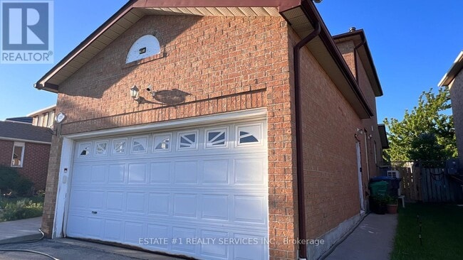 property at 141 Havelock Dr