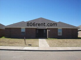 803 N Bangor Ave in Lubbock, TX - Building Photo