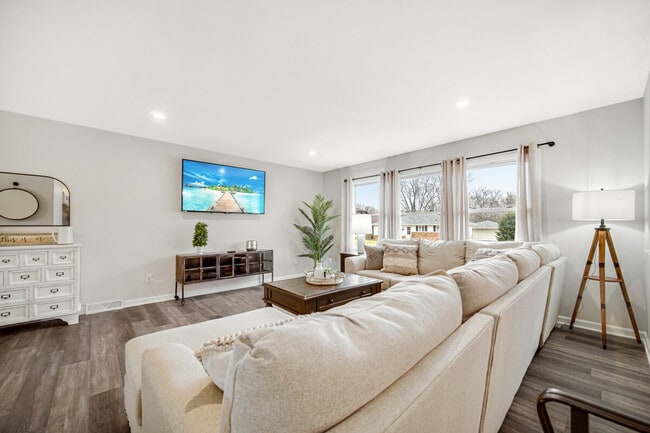 property at 560 Kathleen Dr