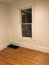 2207 Latham St in Rockford, IL - Building Photo - Building Photo